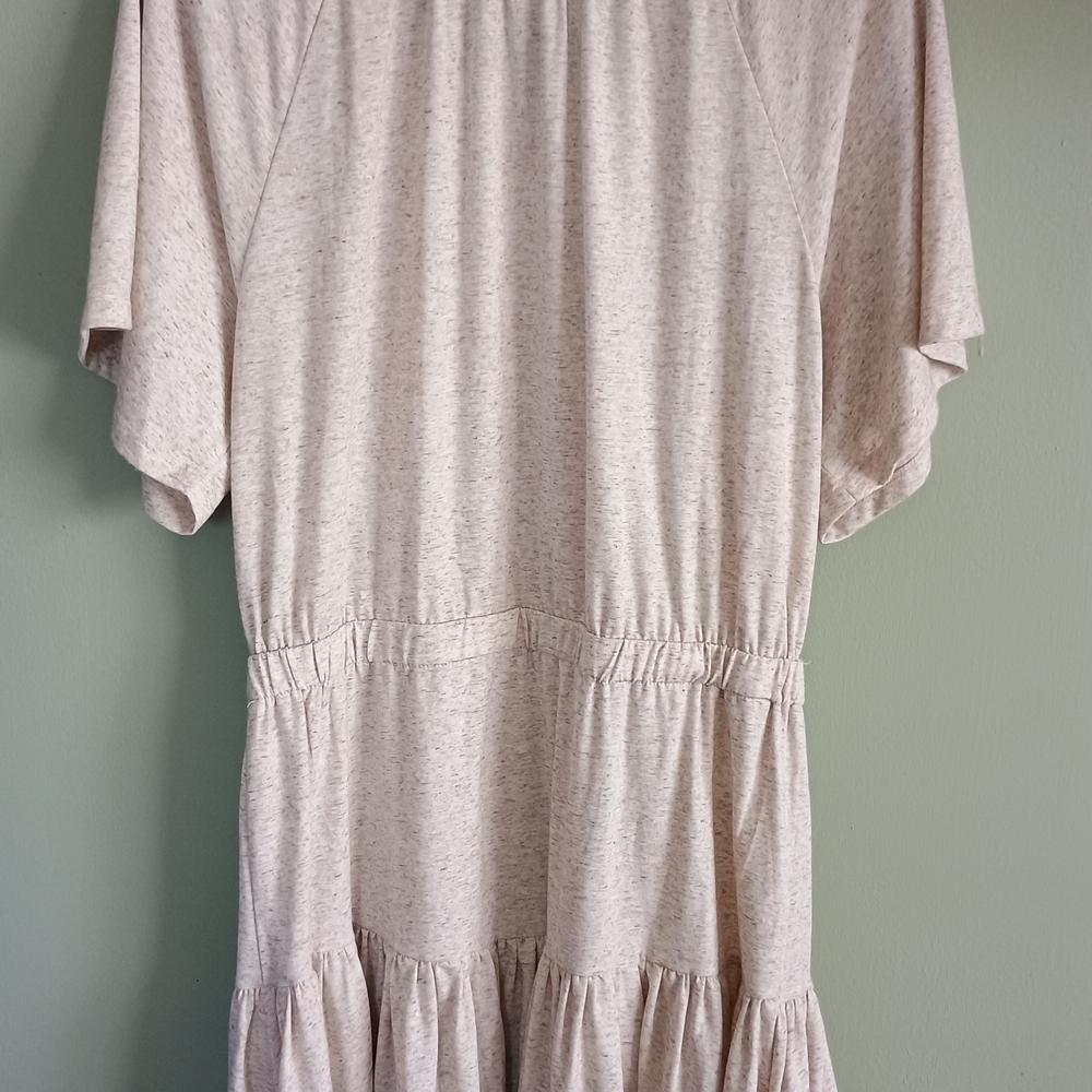 Chelsea & Violet Beige Knit Top
